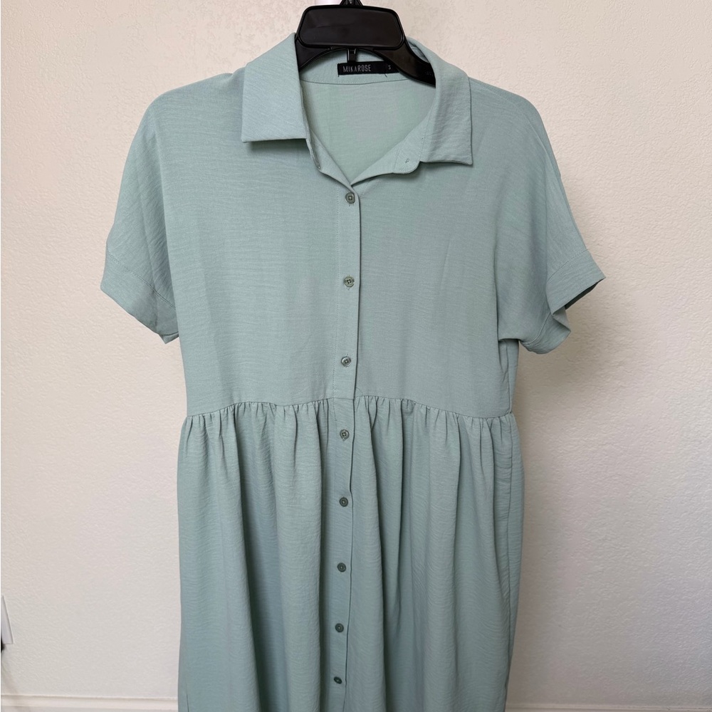 Sage Short-Sleeve Button-Front Midi Dress